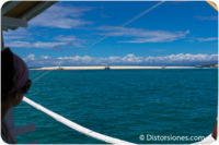<a href="https://www.distorsiones.com/la-isla-desnuda-vista-desde-el-mar/" title="La Isla Desnuda vista desde el mar" target="_blank">La Isla Desnuda vista desde el mar</a>