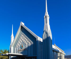<a href="http://www.distorsiones.com/iglesia-ni-cristo/" title="Iglesia NI Cristo" target="_blank" rel="noopener noreferrer">Iglesia NI Cristo</a>