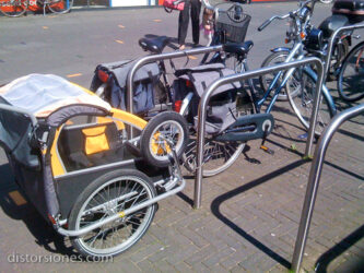 <a href="http://www.distorsiones.com/remolque-para-ninos-convertible/" title="Remolque para niños convertible" target="_blank" rel="noopener noreferrer">Remolque para niños convertible</a>