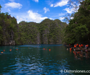 <a href="http://www.distorsiones.com/chalecos-salvavidas-obligatorios-en-el-lago-kayangan/" title="Chalecos salvavidas obligatorios en el lago Kayangan" target="_blank" rel="noopener noreferrer">Chalecos salvavidas obligatorios en el lago Kayangan</a>