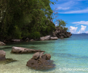 <a href="http://www.distorsiones.com/otra-cala-en-la-isla-de-coron/" title="Otra cala en la isla de Corón" target="_blank" rel="noopener noreferrer">Otra cala en la isla de Corón</a>