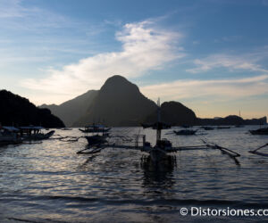 <a href="https://www.distorsiones.com/atardecer-en-la-playa-del-nido-con-cadlao-al-fondo/" title="Atardecer en la playa del Nido con Cadlao al fondo" target="_blank" rel="noopener noreferrer">Atardecer en la playa del Nido con Cadlao al fondo</a>
