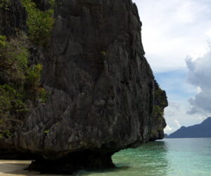 <a href="https://www.distorsiones.com/roque-en-la-playa-de-entalula/" title="Roque en la playa de Entalula" target="_blank" rel="noopener noreferrer">Roque en la playa de Entalula</a>