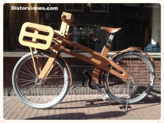 <a href="http://www.distorsiones.com/bicicleta-bough/" title="Bicicleta Bough">Bicicleta Bough</a>