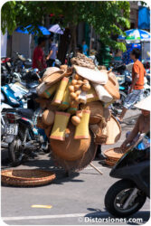 <a href="http://www.distorsiones.com/bicicleta-tuneada-como-punto-de-venta-callejero/" title="Bicicleta tuneada como punto de venta callejero">Bicicleta tuneada como punto de venta callejero</a>