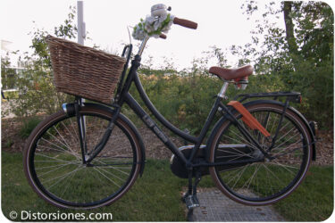 <a href="http://www.distorsiones.com/cortina-utility-transport-u4/" title="Cortina Utility Transport U4">Cortina Utility Transport U4</a>