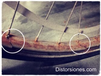 <a href="http://www.distorsiones.com/el-fin-de-una-rueda/" title="El fin de una rueda">El fin de una rueda</a>