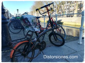 <a href="http://www.distorsiones.com/giant-downtown/" title="Giant Downtown">Giant Downtown</a>