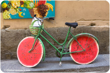 <a href="http://www.distorsiones.com/la-bici-sandia/" title="La bici-sandía">La bici-sandía</a>