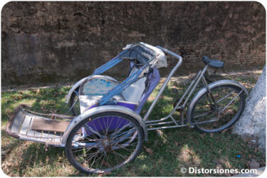 <a href="http://www.distorsiones.com/rickshaw-en-hue/" title="Rickshaw en Hué">Rickshaw en Hué</a>