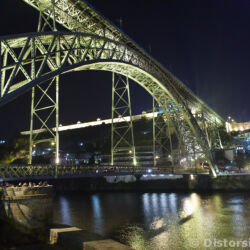 <a href="https://www.distorsiones.com/el-ponte-luis-i-de-noche/" title="El Ponte Luís I de noche" target="_blank" rel="noopener noreferrer">El Ponte Luís I de noche</a>