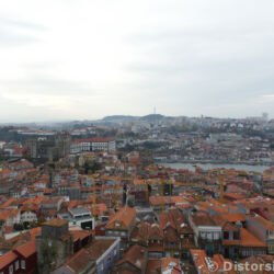 <a href="https://www.distorsiones.com/vista-de-oporto-desde-la-torre-dos-clerigos/" title="Vista de Oporto desde la Torre dos Clérigos" target="_blank" rel="noopener noreferrer">Vista de Oporto desde la Torre dos Clérigos</a>