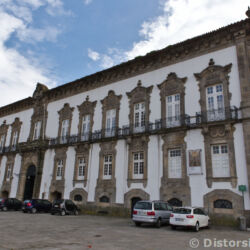<a href="https://www.distorsiones.com/paco-episcopal-do-porto/" title="Paço Episcopal do Porto" target="_blank" rel="noopener noreferrer">Paço Episcopal do Porto</a>