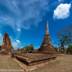 <a href="https://www.distorsiones.com/ruinas-del-wat-mahathat/" title="Ruinas del Wat Mahathat" target="_blank" rel="noopener noreferrer">Ruinas del Wat Mahathat</a>