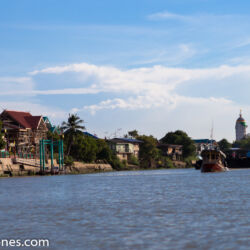 <a href="https://www.distorsiones.com/navegando-por-el-rio-chao-phraya/" title="Navegando por el río Chao Phraya" target="_blank" rel="noopener noreferrer">Navegando por el río Chao Phraya</a>