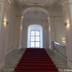 <a href="https://www.distorsiones.com/la-gran-escalinata-del-castillo-de-bratislava/" title="La gran escalinata del castillo de Bratislava" target="_blank" rel="noopener">La gran escalinata del castillo de Bratislava</a>