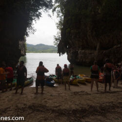 <a href="https://www.distorsiones.com/la-playa-escondida-2/" title="La playa escondida" target="_blank" rel="noopener">La playa escondida</a>
