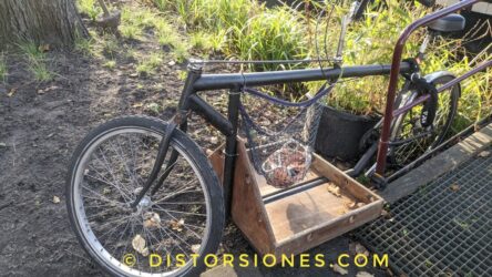 <a href="https://www.distorsiones.com/bicicleta-con-compartimiento-de-carga-inferior/" title="Bicicleta con compartimiento de carga inferior" target="_blank" rel="noopener">Bicicleta con compartimiento de carga inferior</a>