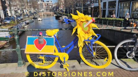 <a href="https://www.distorsiones.com/la-bici-ucraniana/" title="La bici-ucraniana" target="_blank" rel="noopener">La bici-ucraniana</a>