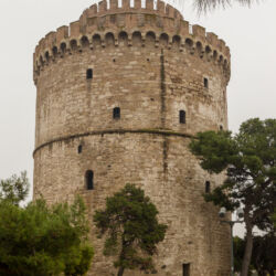 <a href="https://www.distorsiones.com/la-torre-blanca-de-tesalonica/" title="La Torre Blanca de Tesalónica" target="_blank" rel="noopener">La Torre Blanca de Tesalónica</a>
