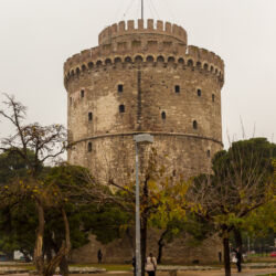 <a href="https://www.distorsiones.com/llegando-a-la-torre-blanca/" title="Llegando a la Torre Blanca" target="_blank" rel="noopener">Llegando a la Torre Blanca</a>
