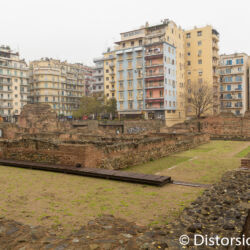 <a href="https://www.distorsiones.com/un-ultimo-vistazo-a-las-ruinas-del-palacio-de-galerio/" title="Un último vistazo a las ruinas del palacio de Galerio" target="_blank" rel="noopener">Un último vistazo a las ruinas del palacio de Galerio</a>