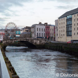 <a href="https://www.distorsiones.com/la-isla-de-cork/" title="La isla de Cork" target="_blank" rel="noopener">La isla de Cork</a>