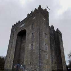 <a href="https://www.distorsiones.com/otra-vista-del-castillo-de-bunratty/" title="Otra vista del castillo de Bunratty" target="_blank" rel="noopener">Otra vista del castillo de Bunratty</a>