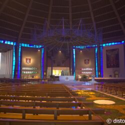 <a href="https://www.distorsiones.com/el-altar-de-la-catedral-metropolitana-de-liverpool/" title="El altar de la catedral Metropolitana de Liverpool" target="_blank" rel="noopener">El altar de la catedral Metropolitana de Liverpool</a>