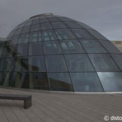 <a href="https://www.distorsiones.com/la-cupula-de-cristal-en-el-world-museum/" title="La cúpula de cristal en el World Museum" target="_blank" rel="noopener">La cúpula de cristal en el World Museum</a>